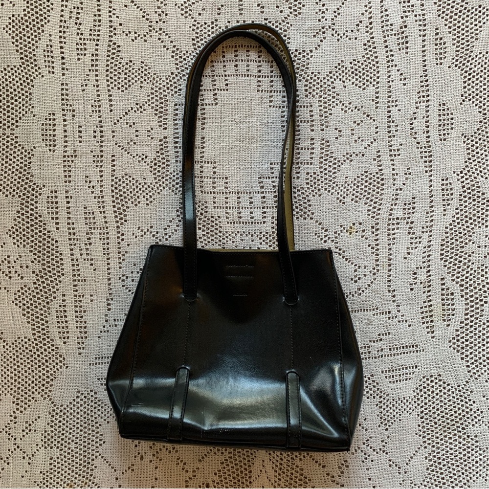 Black Mondani purse